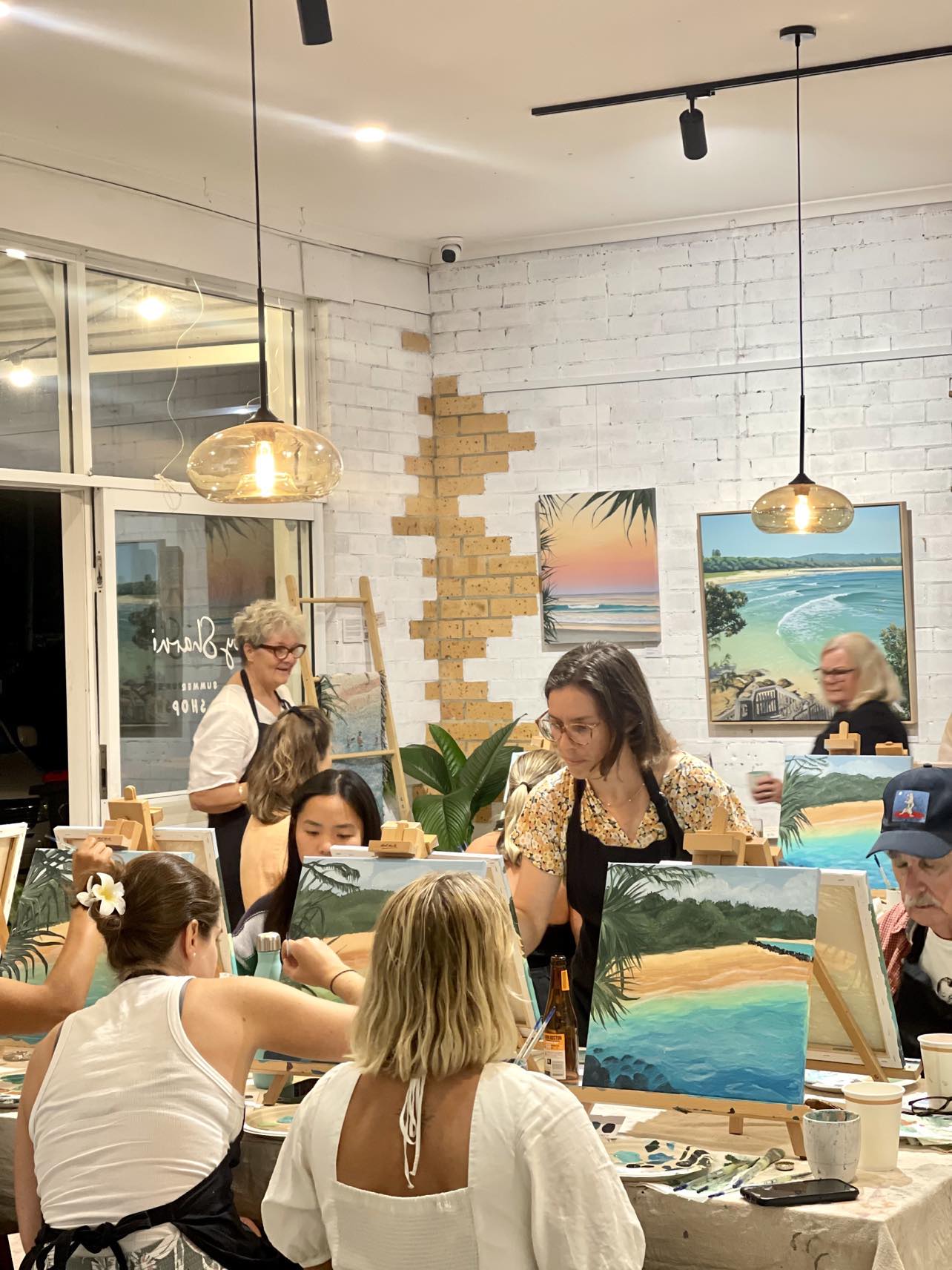 Paint & Sip: FRIDAY 24th JANUARY - "High Tide” @ Art by Sharni POP-UP, Brunswick Heads